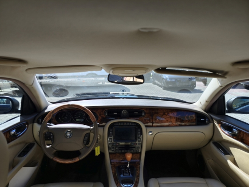 Jaguar XJ 6 3.0 — photo 11