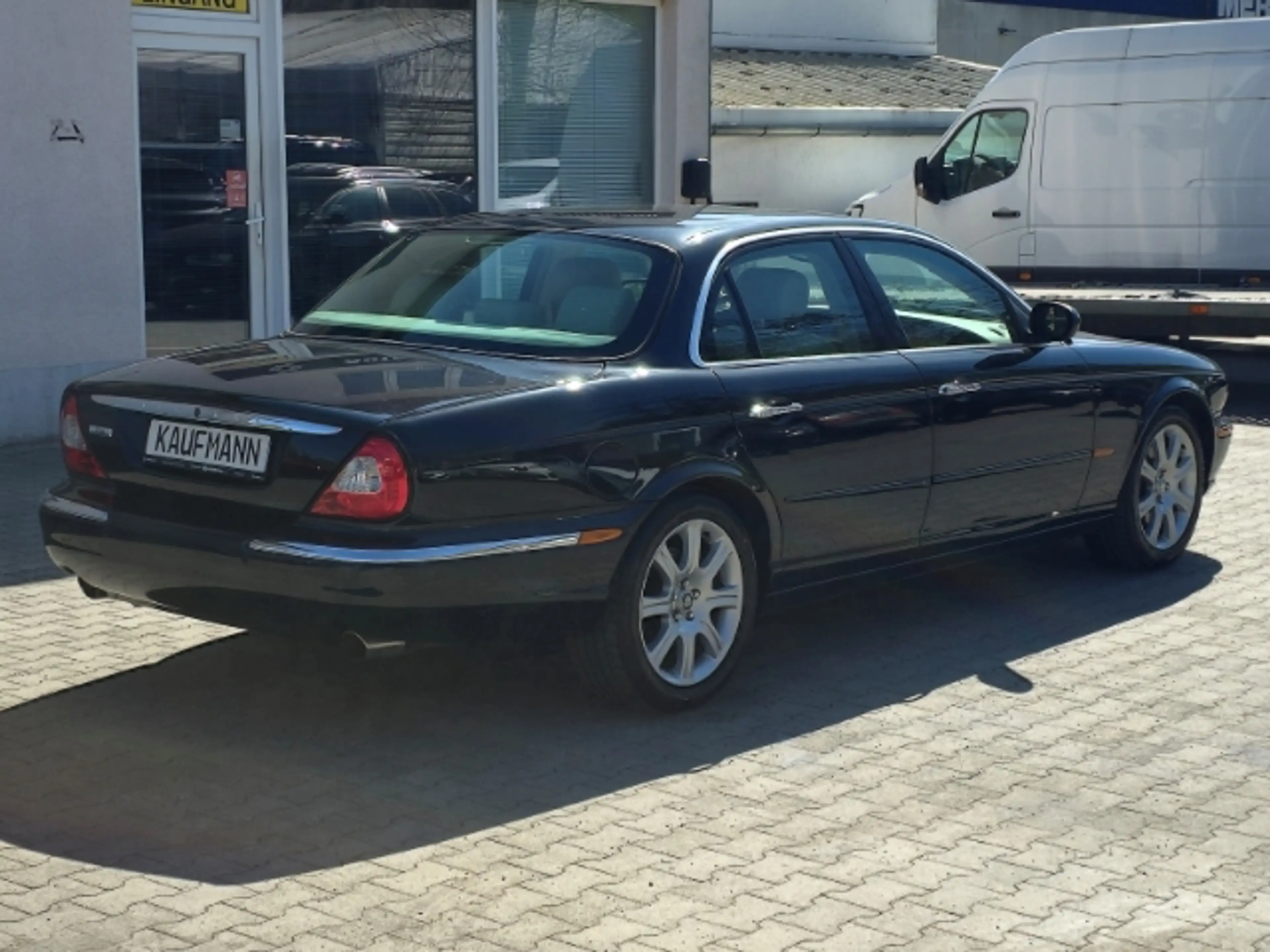 Jaguar XJ 6 3.0 — photo 4