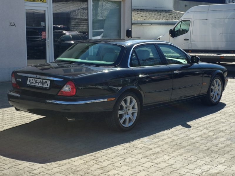 Jaguar XJ 6 3.0 — photo 4
