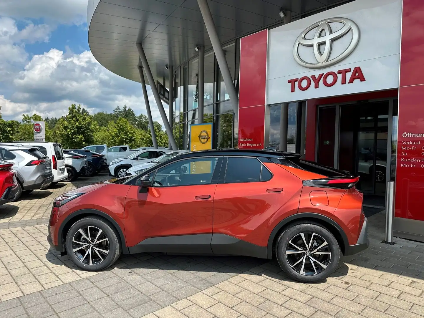 Toyota C-HR 2.0 Plug-In Hybrid Teamplayer Technik Paket Orange - 2