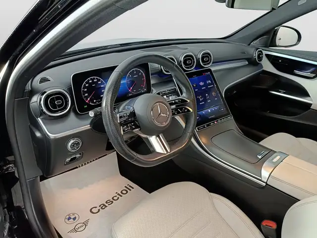 Mercedes-Benz C-Class view 7