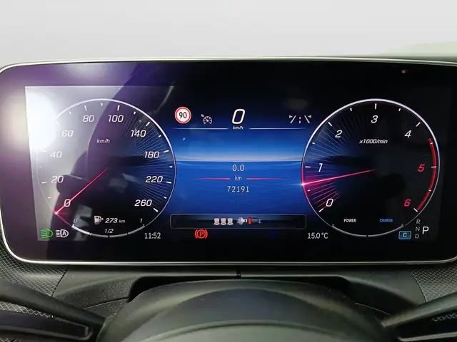 Mercedes-Benz C-Class view 12