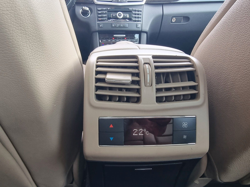 Mercedes-Benz E 350 Avantgarde/Scheckheft/ — photo 12