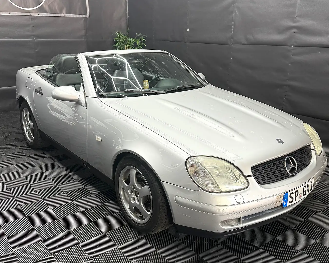 Mercedes-Benz SLK 200 Cabrio Silber - 1