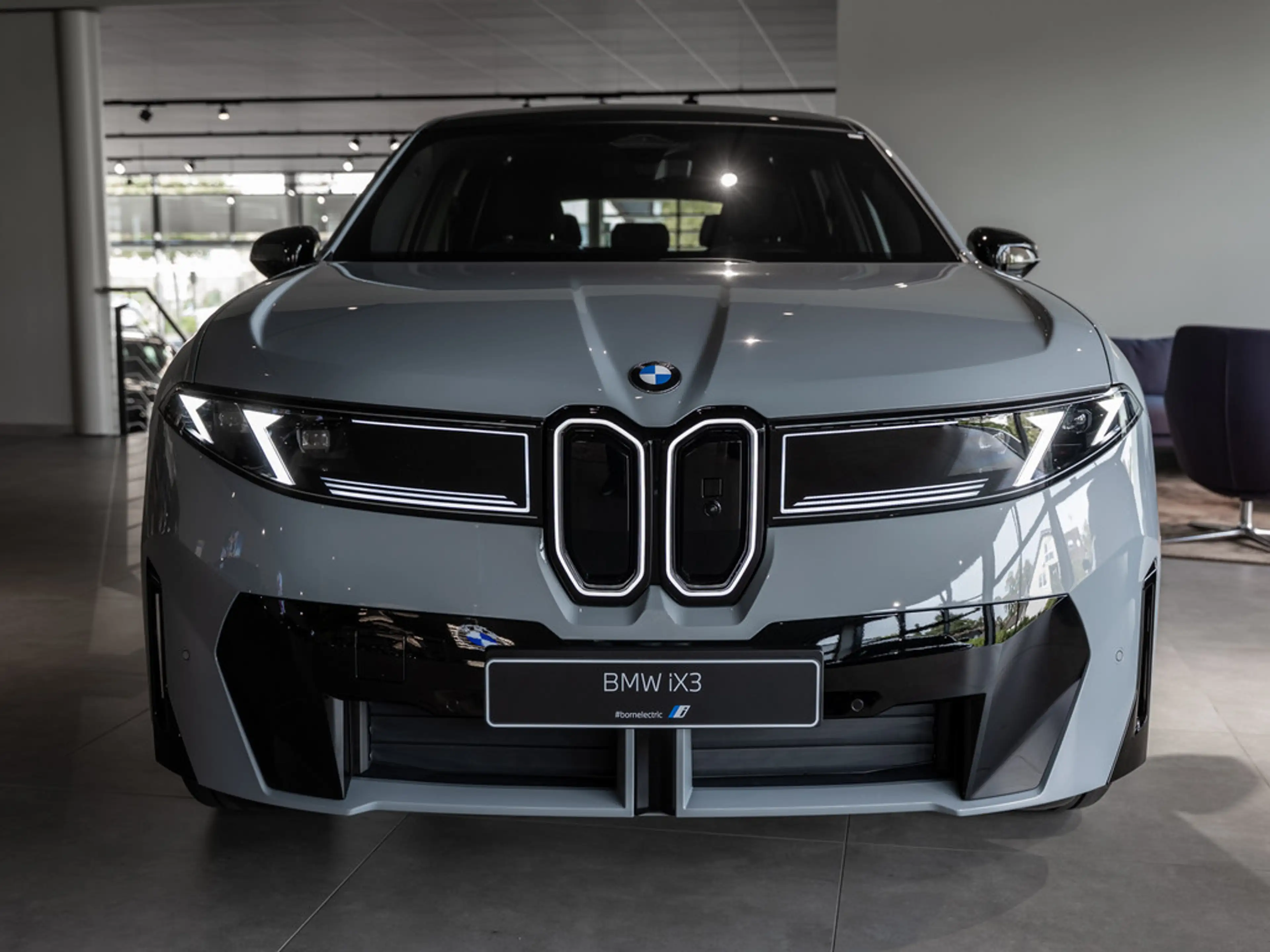 BMW iX3 40 360° PANO LED HUD ACC AHK H/K KAMERA — photo 4