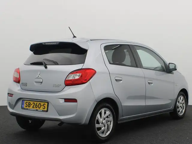 Mitsubishi Space Star view 14