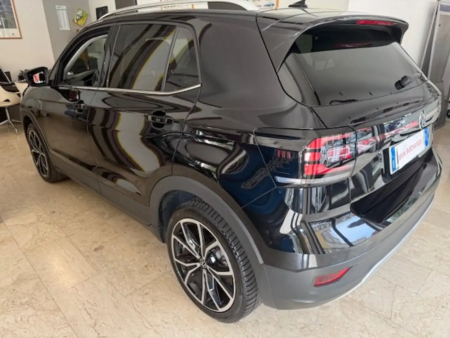 Volkswagen T-Cross Nero - 2