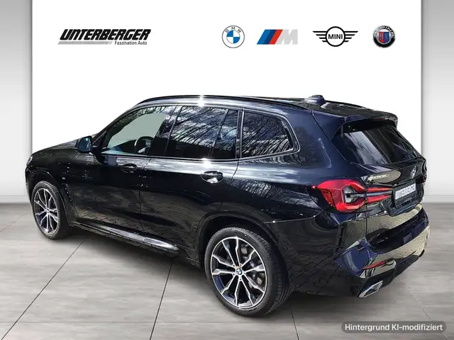 BMW X3 view 4