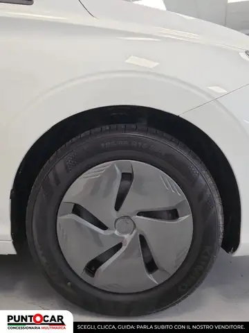 MG MG3 view 7