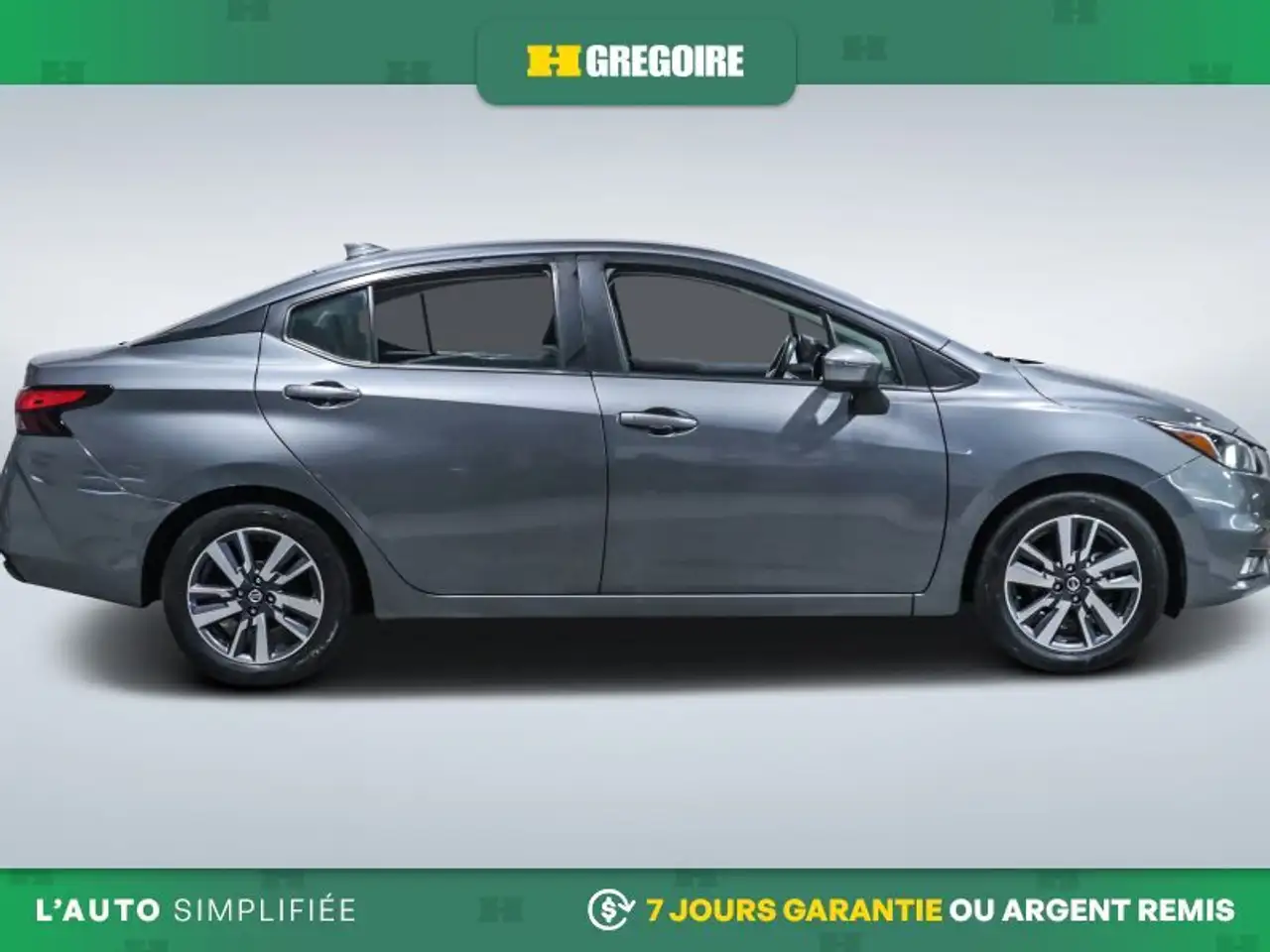 Nissan Versa снимка Nissan Versa