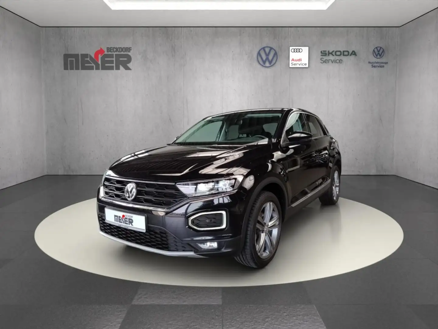 Volkswagen T-Roc IQ.DRIVE 1.5 TSI DSG Klima Navi Rückfahrkamera Schwarz - 1