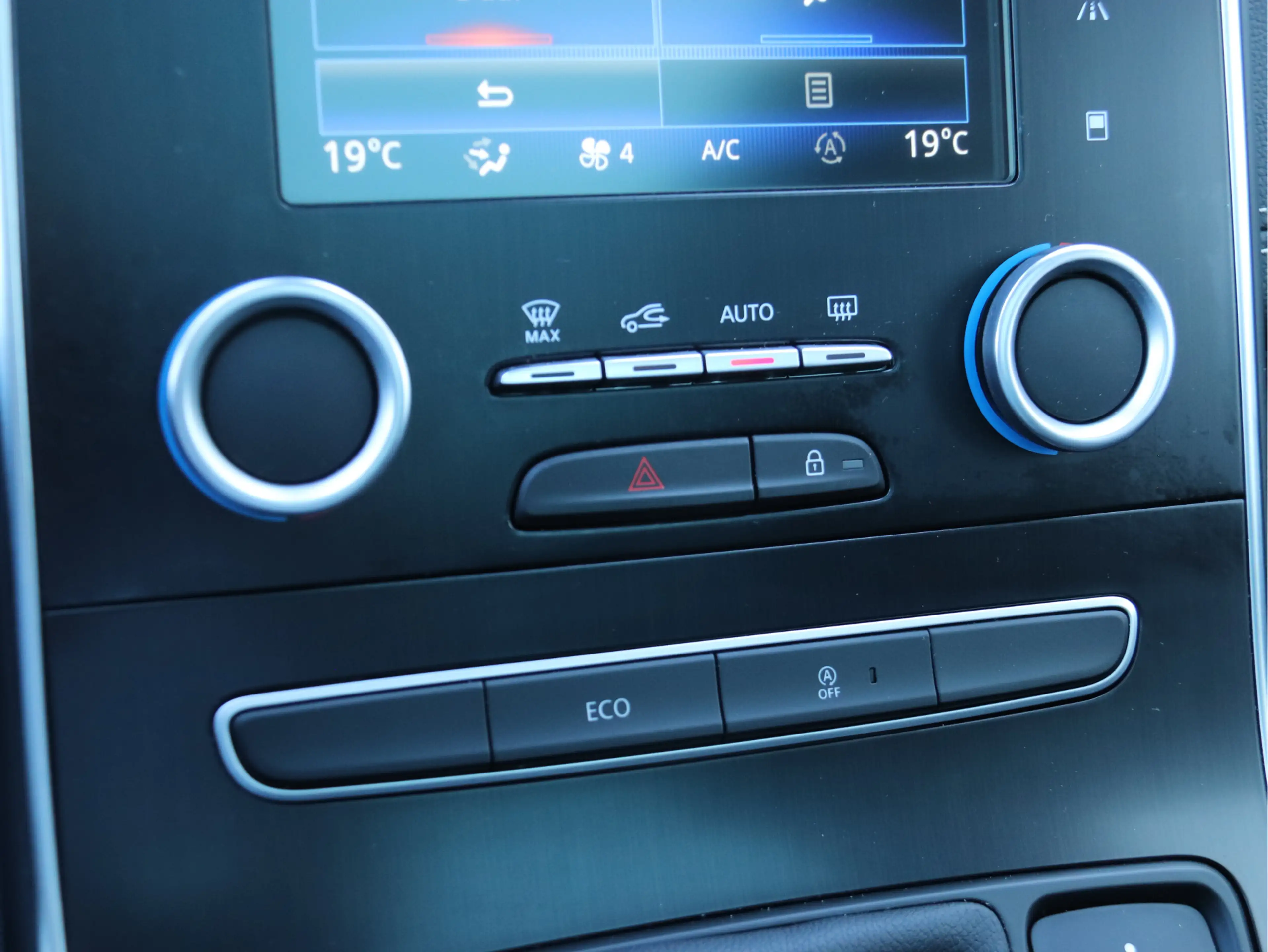 Renault Grand Scenic 1.3 TCe Intens 7p. NAVI / CRUISE / CAMERA / CLIMAT — photo 14