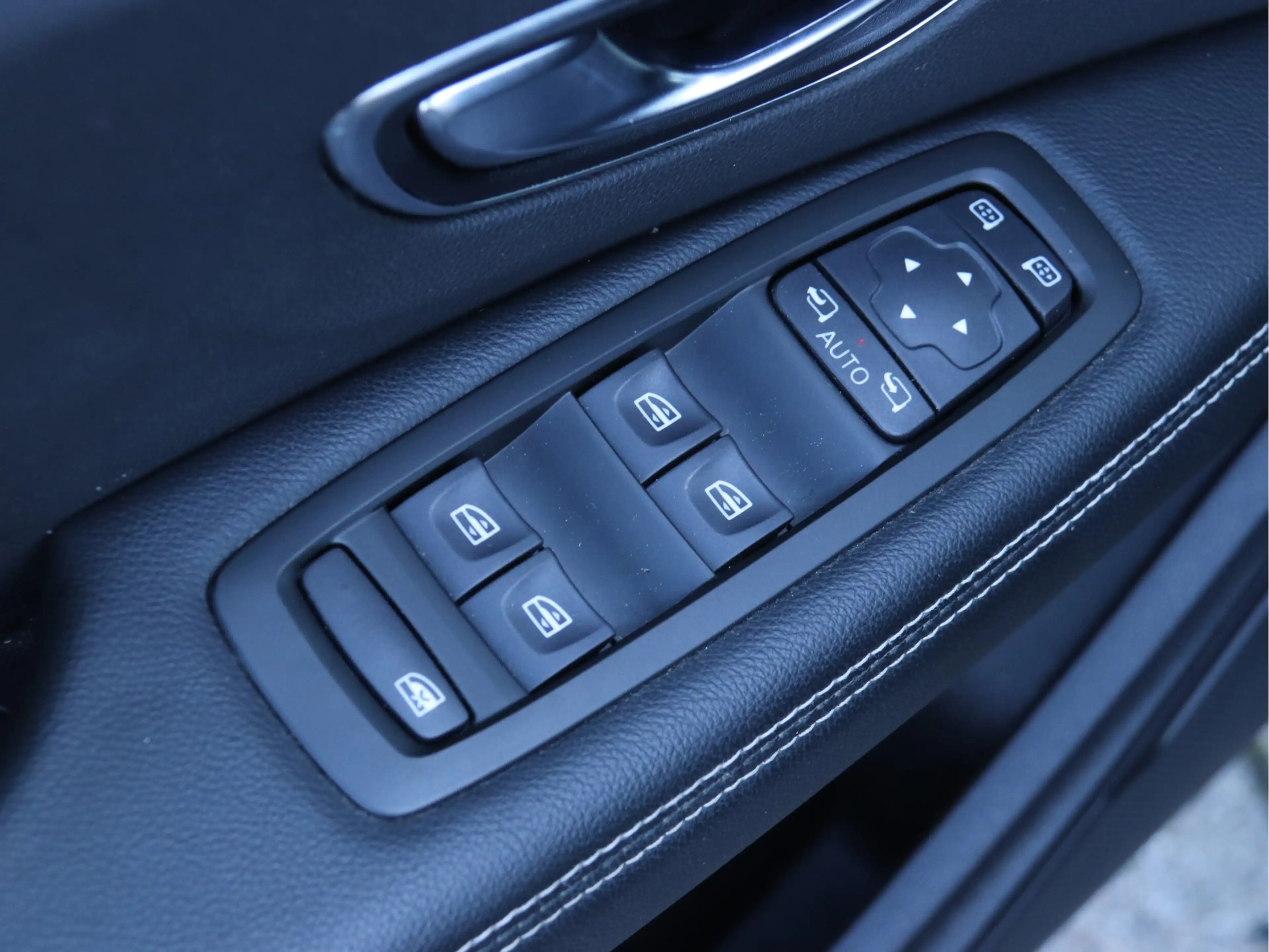 Renault Grand Scenic 1.3 TCe Intens 7p. NAVI / CRUISE / CAMERA / CLIMAT — photo 8