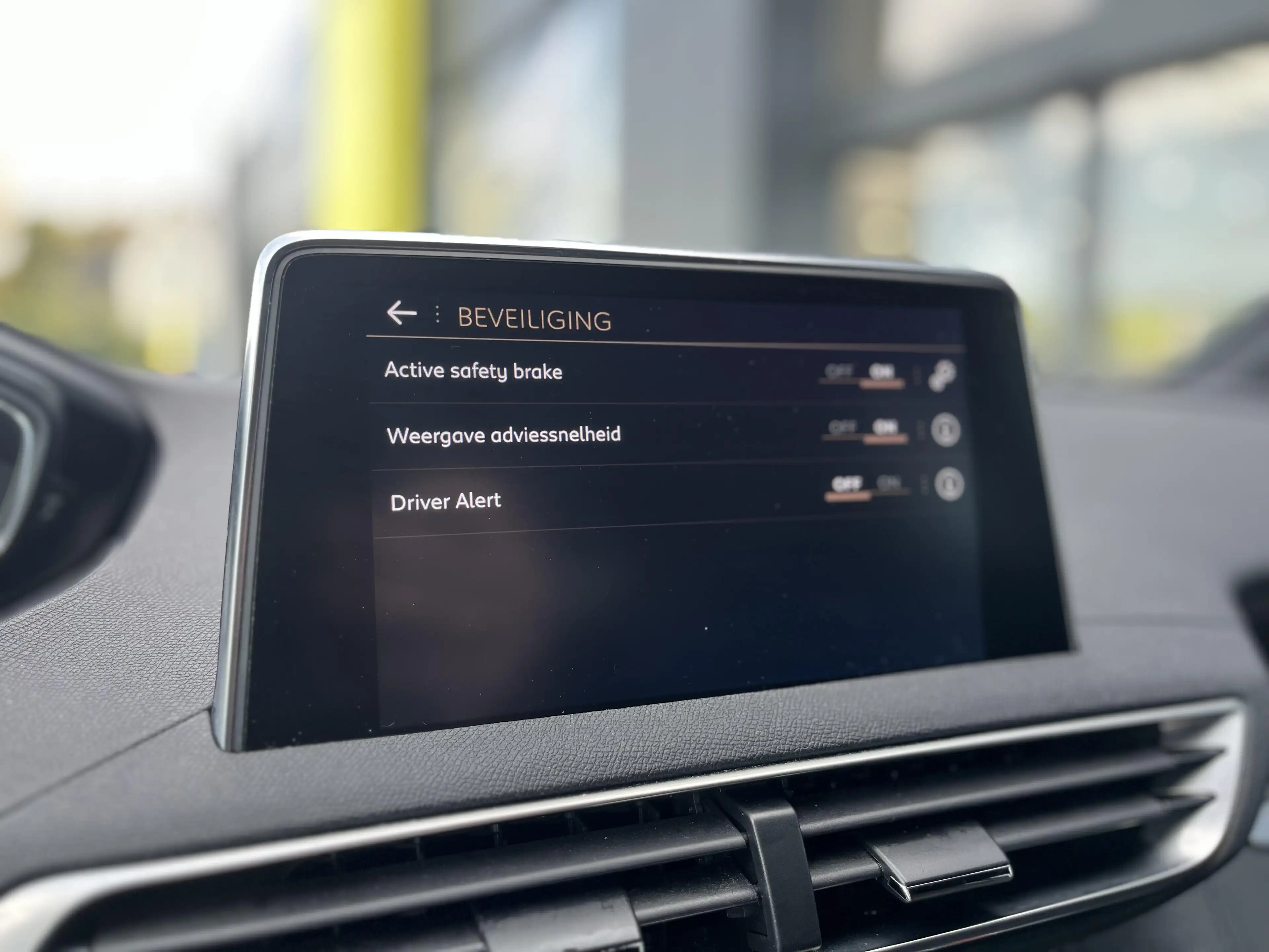 Peugeot 3008 GT — photo 25