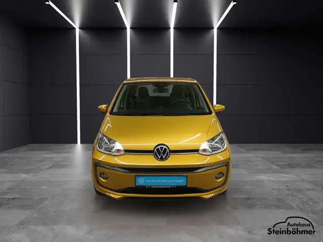 Volkswagen Up! view 11