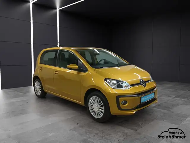 Volkswagen Up! view 10