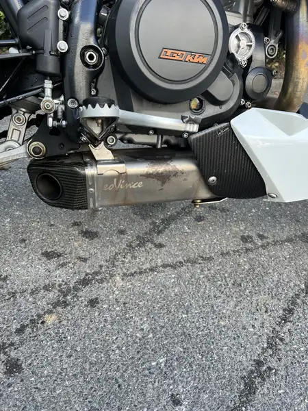 KTM 690 DUKE - foto 6