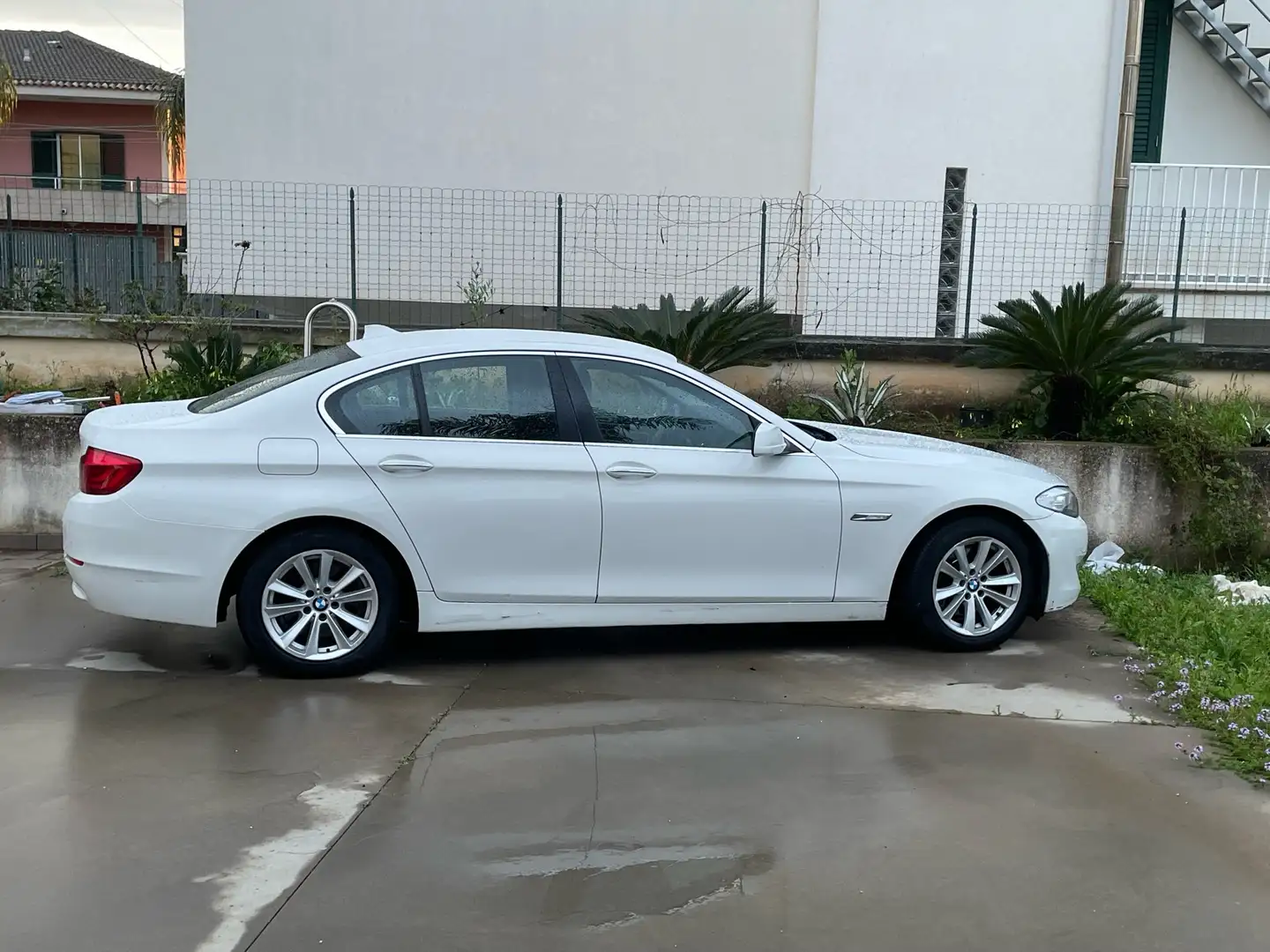 BMW 520 520d Futura Bianco - 1