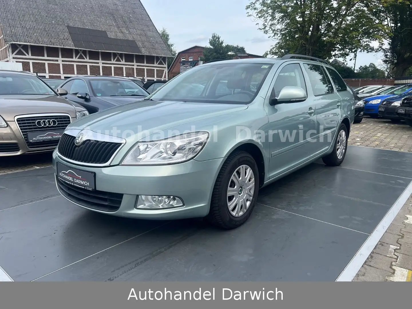 Skoda Octavia Combi Ambiente 1.4 TSI DSG 2.Hand Grün - 1