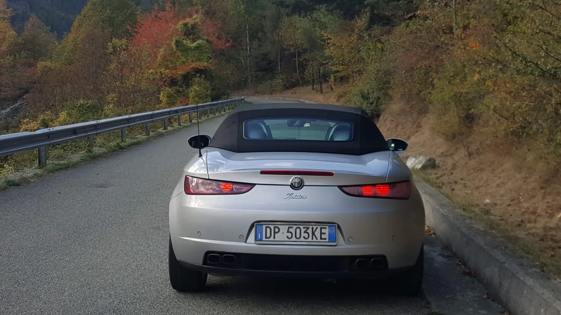 Alfa Romeo Spider 2.4 jdm 210cv - 2
