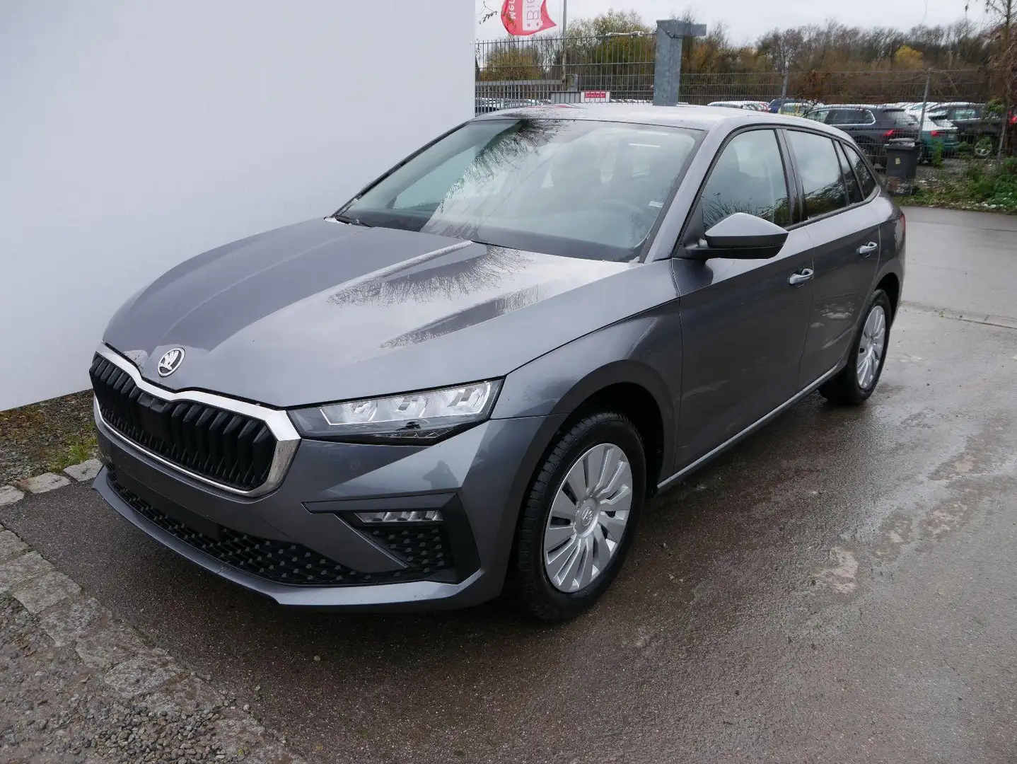 Skoda Scala Selection 1.0 TSI DSG*LED*PDC*SHZ*NAVI-ÜBER-SMA... Grau - 1