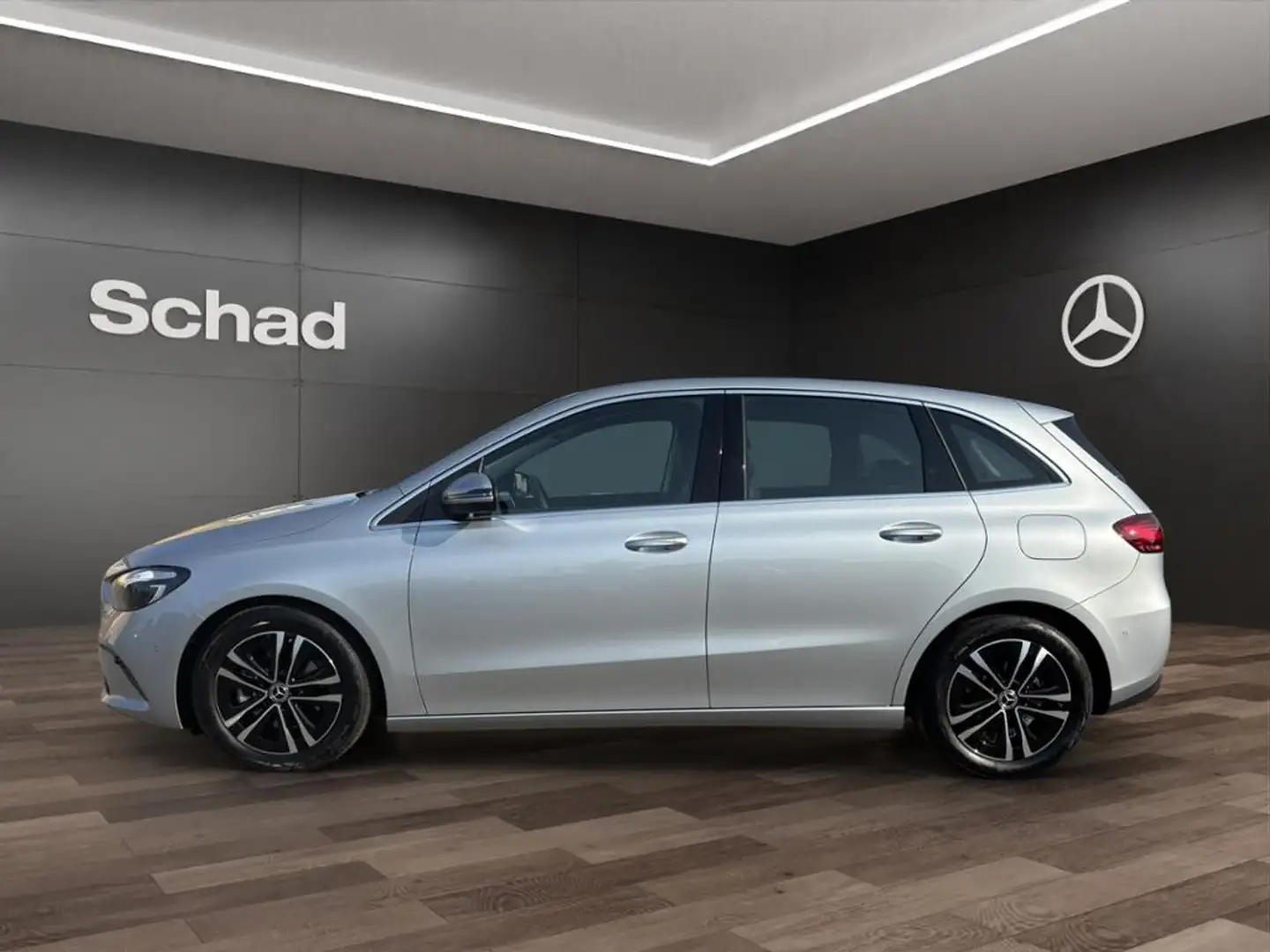Mercedes-Benz B 180 PROGR+KAMERA+ASSIST+LED+EASY-PACK+SHZ+DAB+ Zilver - 2
