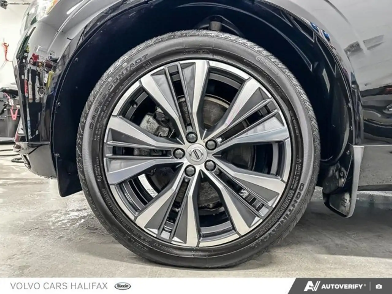 Volvo XC60 снимка Volvo XC60