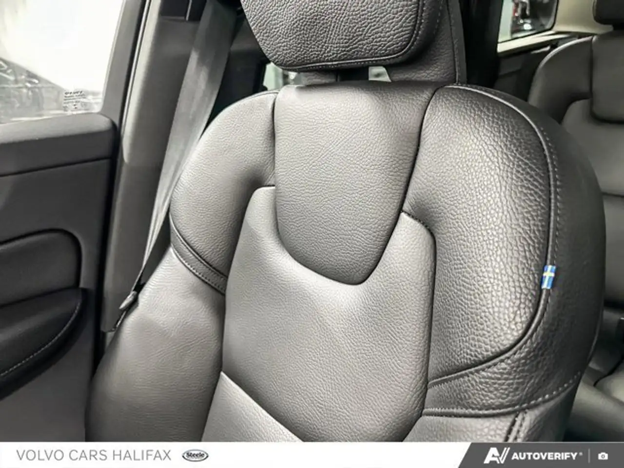 Volvo XC60 снимка Volvo XC60