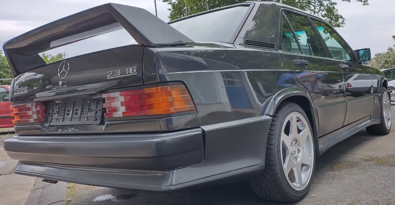 Mercedes-Benz 190 190 1986