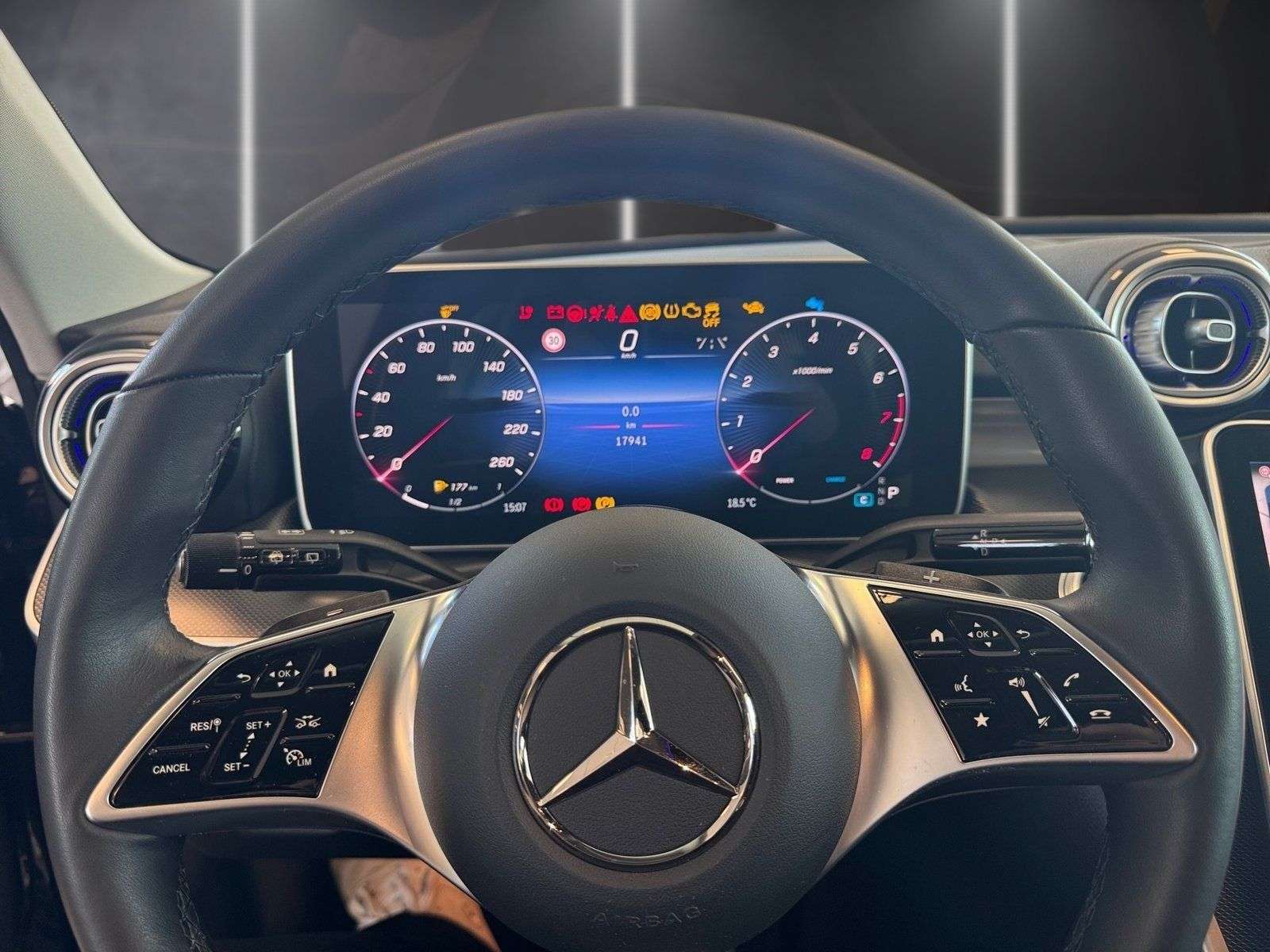 Mercedes-Benz C 200