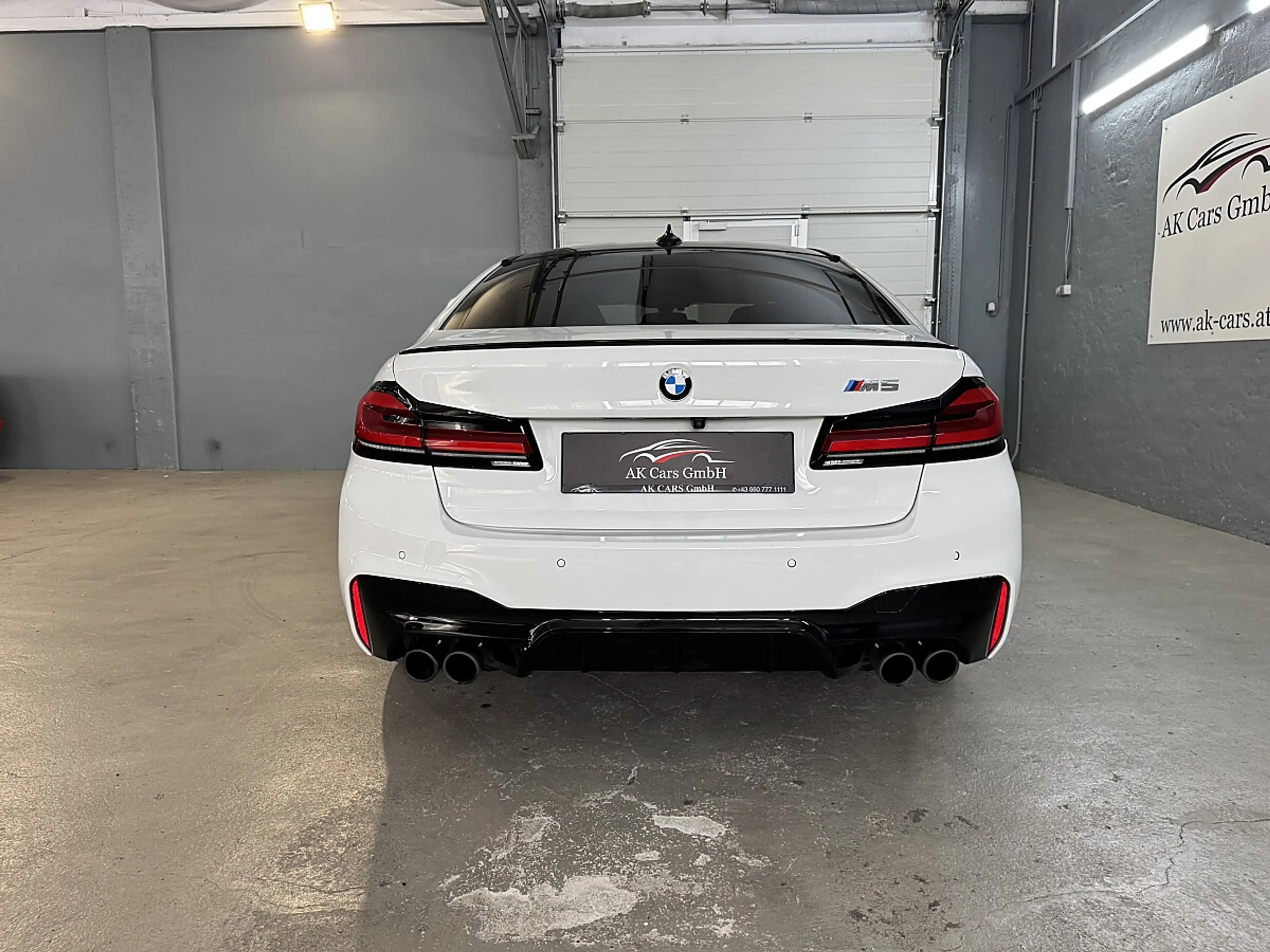 BMW M5 Aut. — photo 11