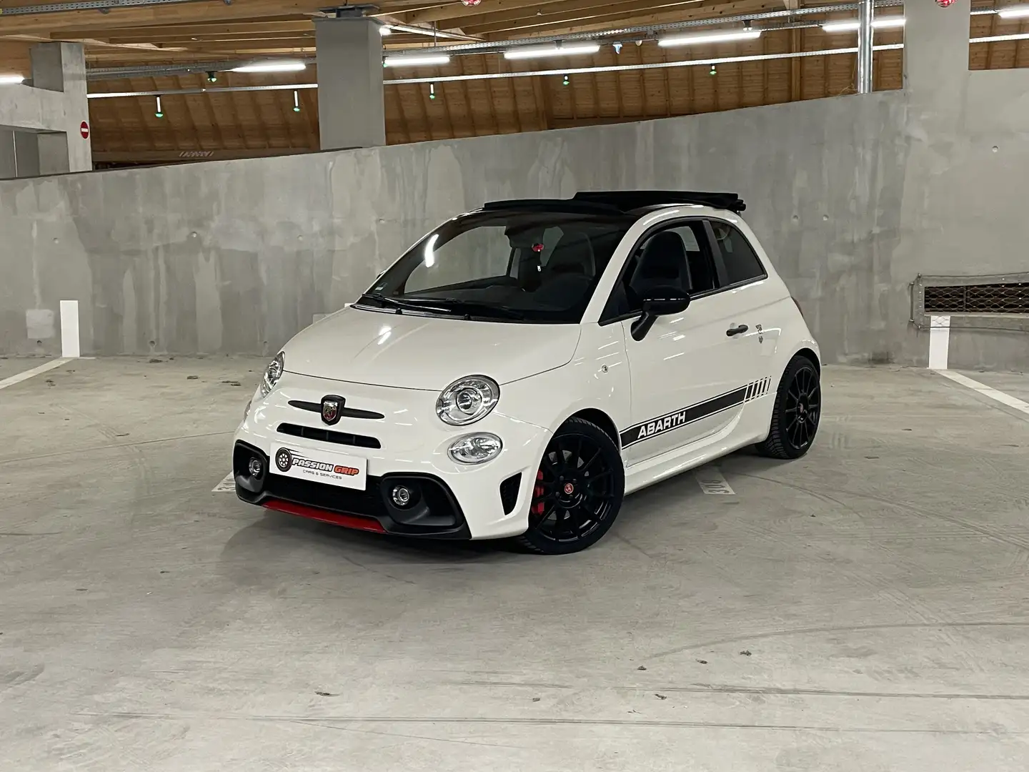 Abarth 595 Competizione 595C 1.4 Turbo 16V T-Jet 180 ch BVM5 - 1