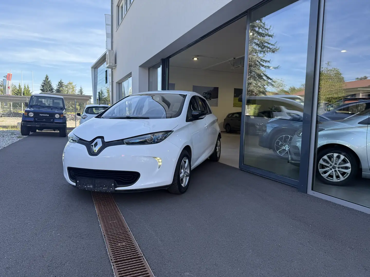 Renault ZOE Zoe R90 41 kWh Life (Batteriemiete KFZ 6097 Weiß - 1