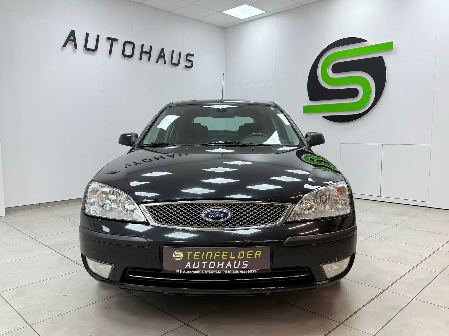 Ford Mondeo 1.8 Lim. Ghia KLIMA / SITZHEIZUNG Schwarz - 2