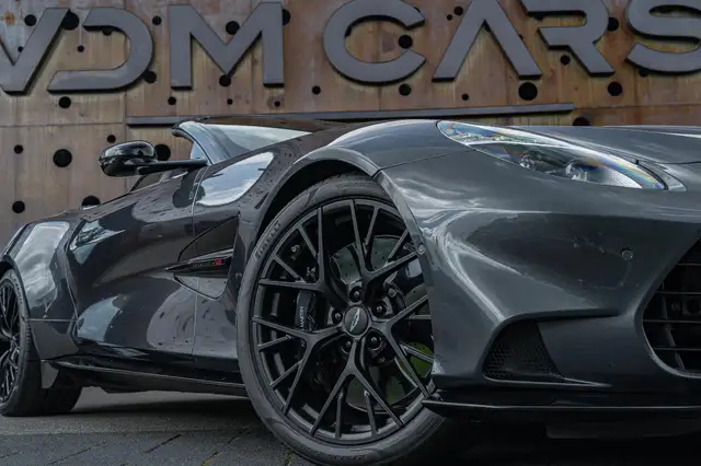 Aston Martin Vanquish view 10