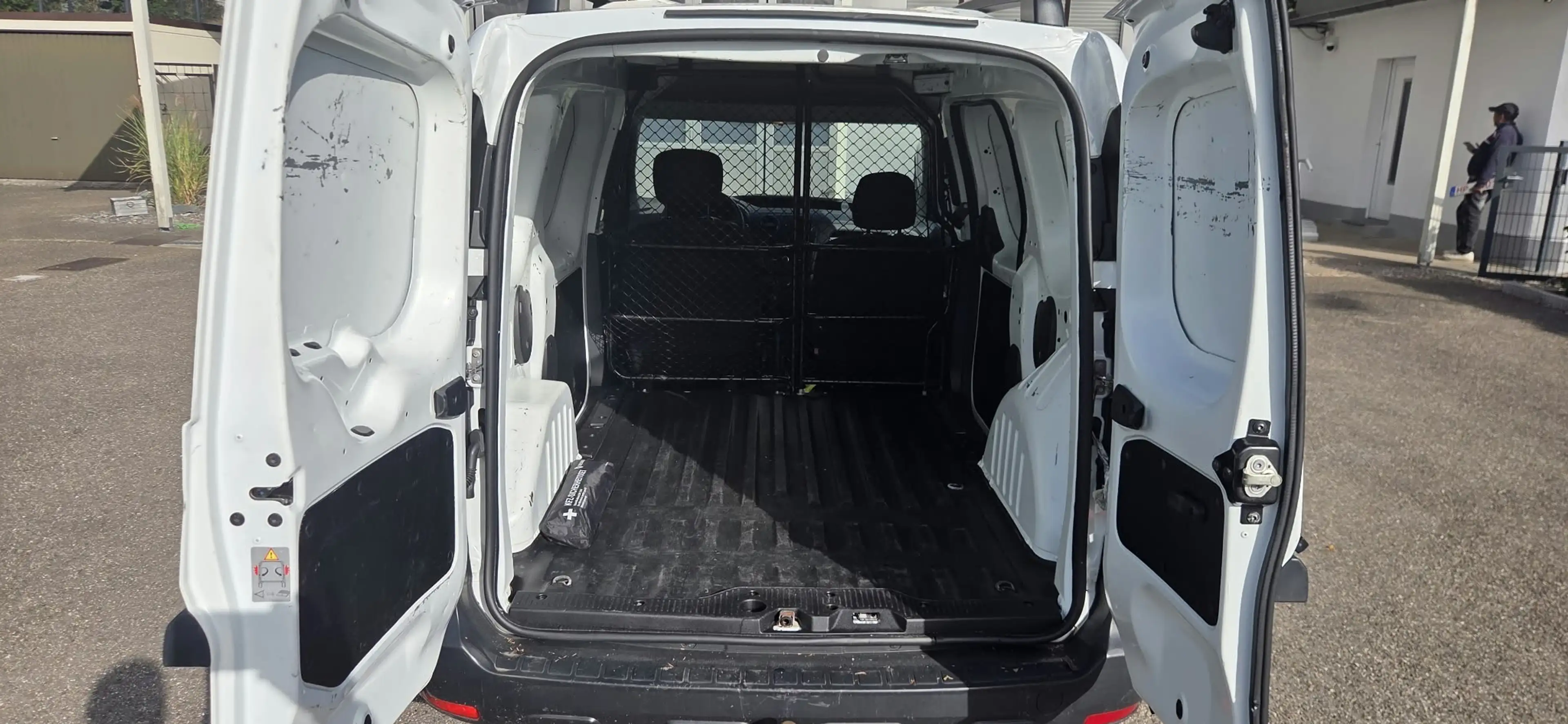 Dacia Dokker Essential — photo 15