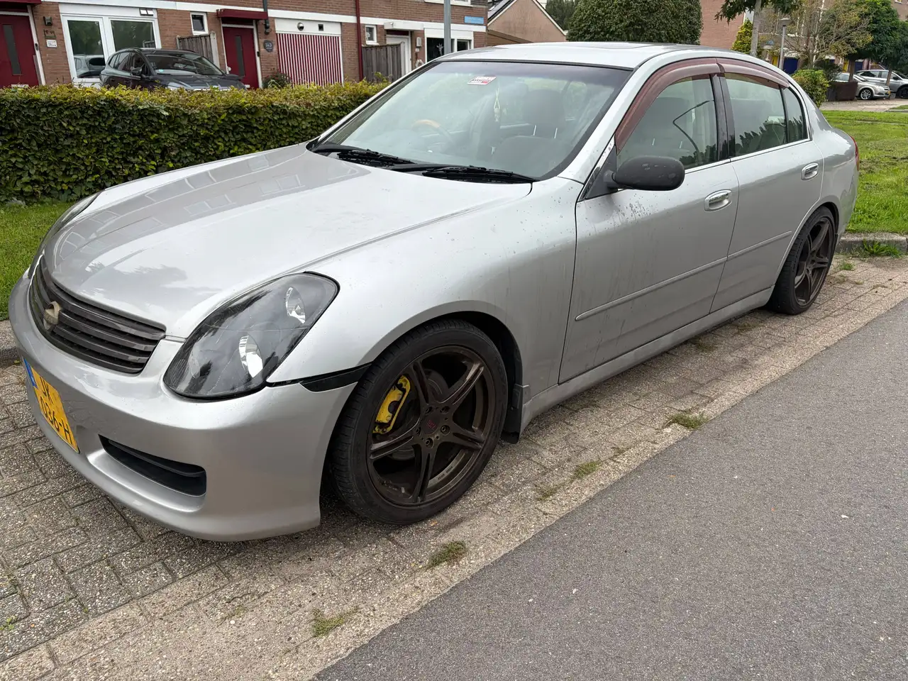Nissan Skyline 3.0 V6 300GT, foto 7