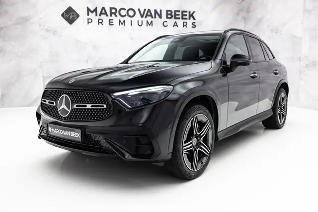 Mercedes-Benz GLC 400 400e 4MATIC AMG Line | Pano | Burmester | E-Trekha
