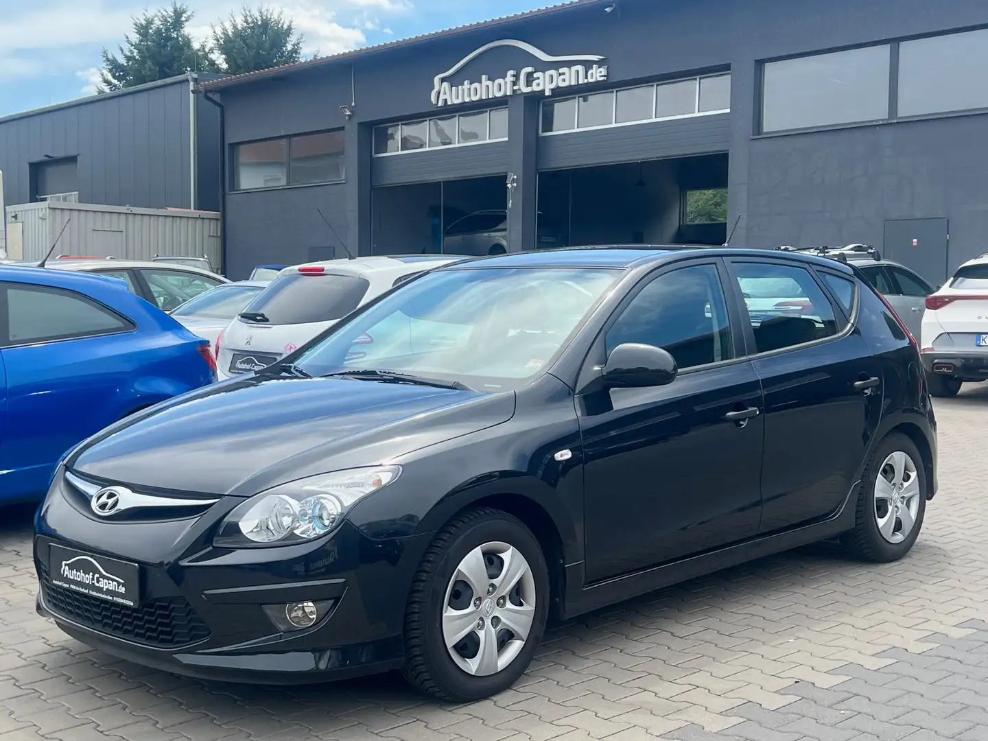 Hyundai i30 i30 Classic/Klima/PDC/Eu5/1Ha/wenig km/TUV 04.26 Black - 1