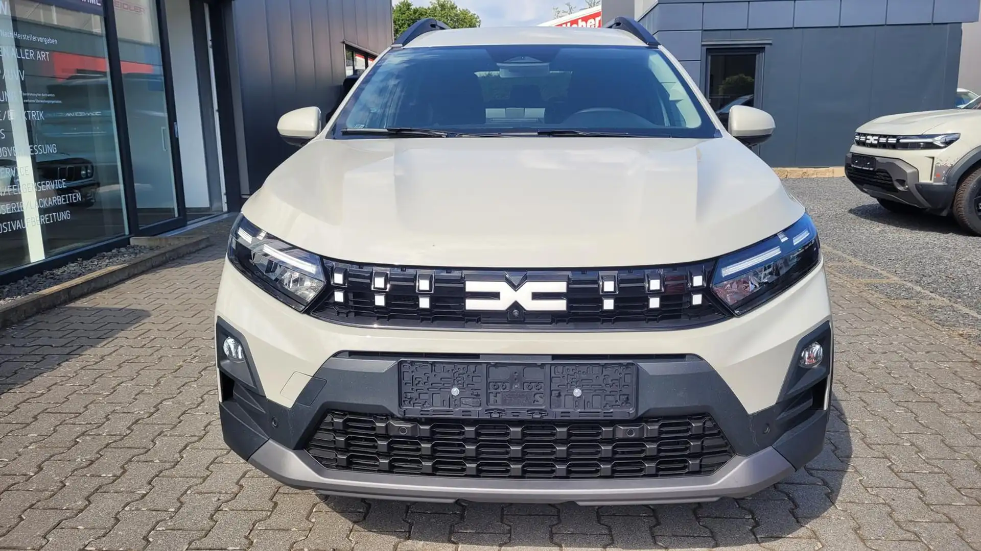 Dacia Jogger Journey TCe110 26 Vollausstattung alle Pakete 7... Beige - 2