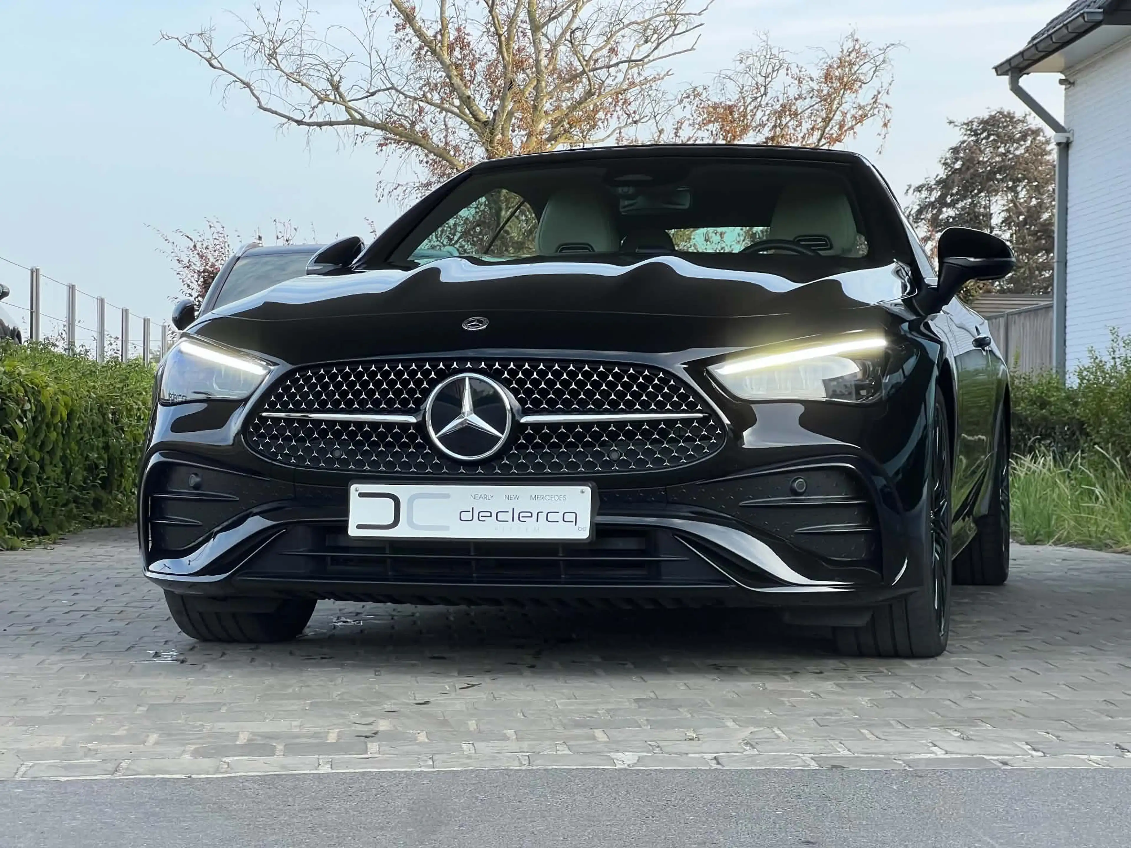 Mercedes-Benz CLE 200 Cabrio AMG 2025 nightpakket camera leder beige keylessgo — photo 2