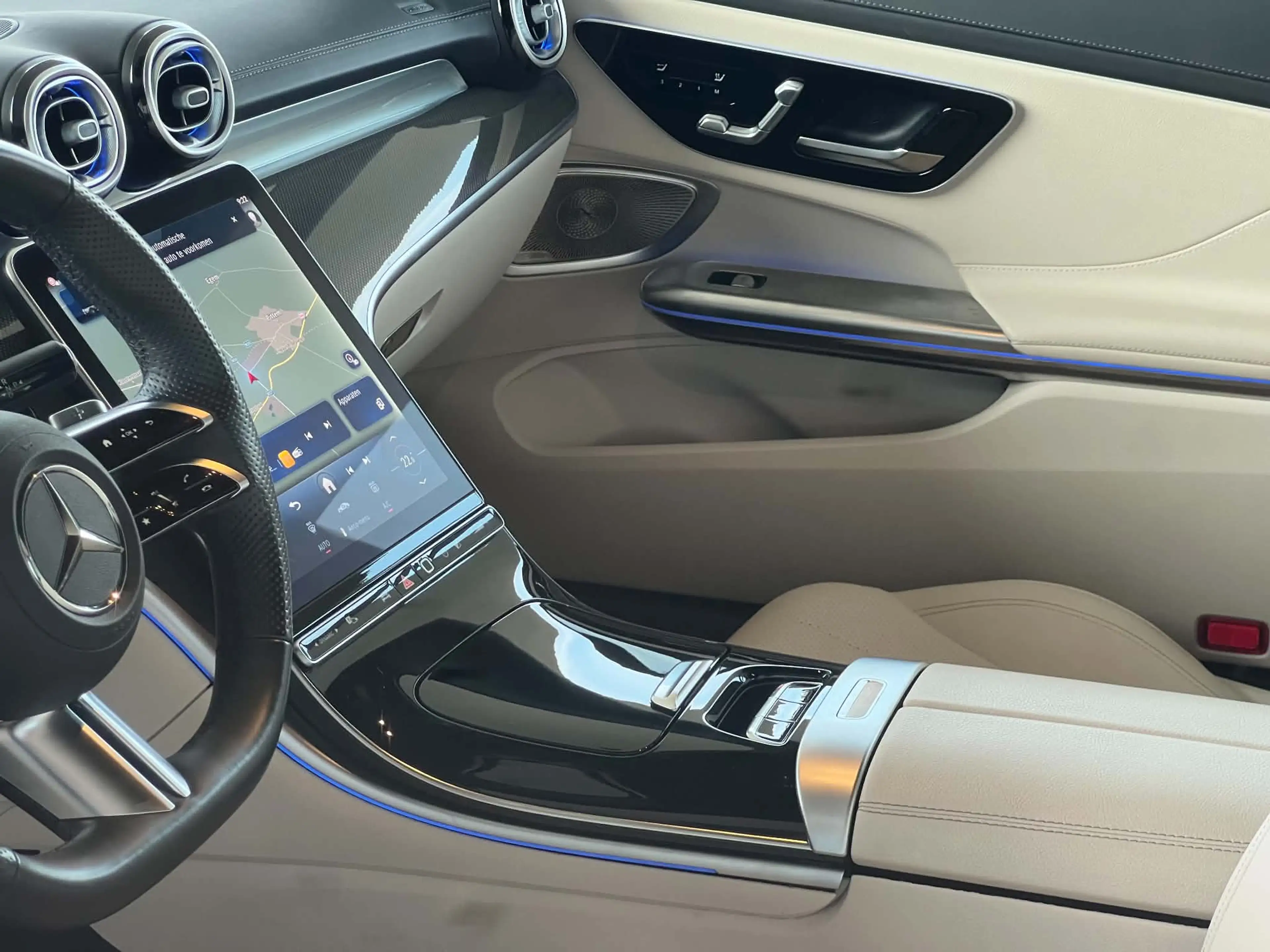 Mercedes-Benz CLE 200 Cabrio AMG 2025 nightpakket camera leder beige keylessgo — photo 7