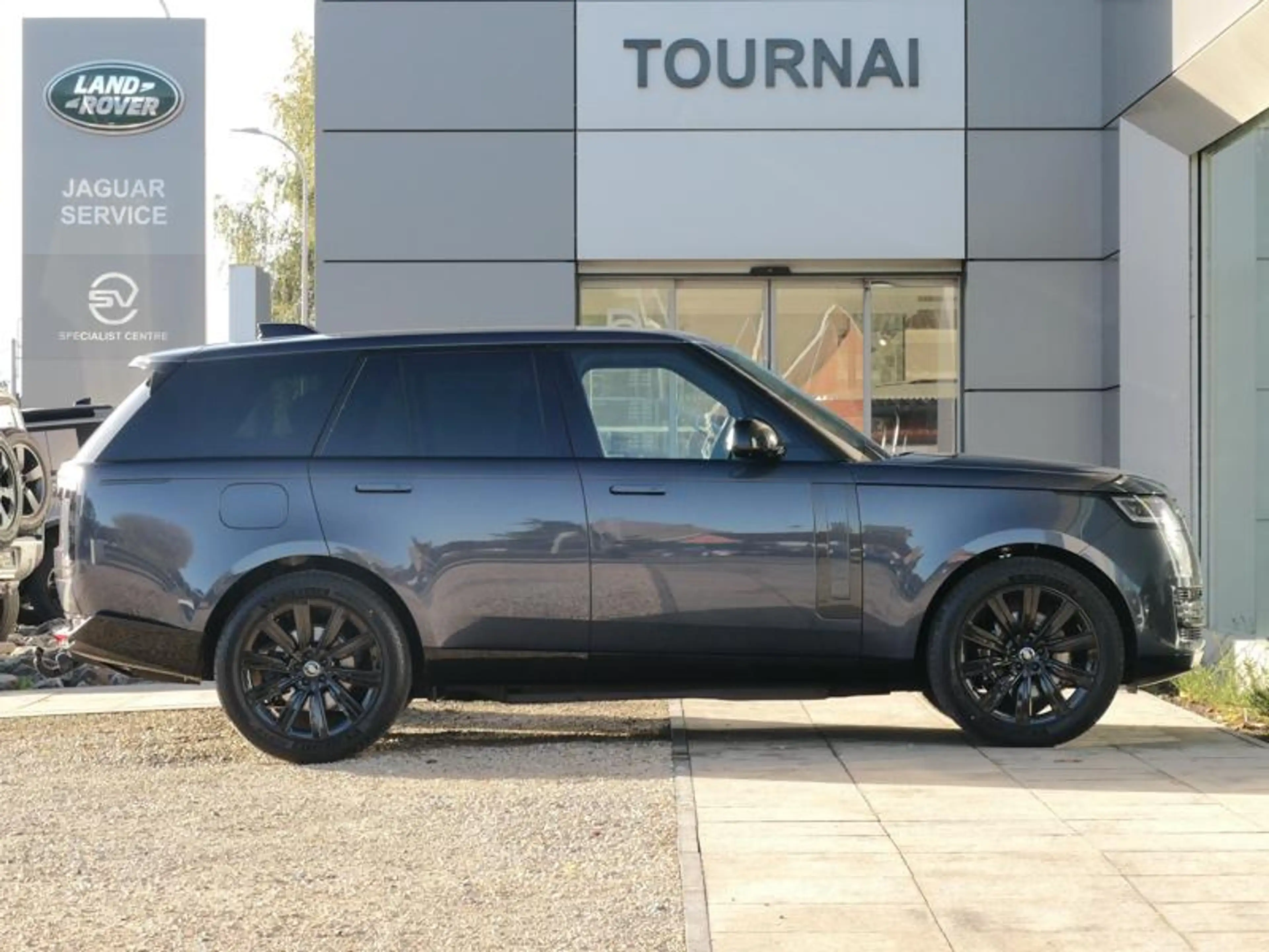 Land Rover Range Rover SWB P460e HSE | AIR SUSP | TOWB | SEAT VENT — photo 3