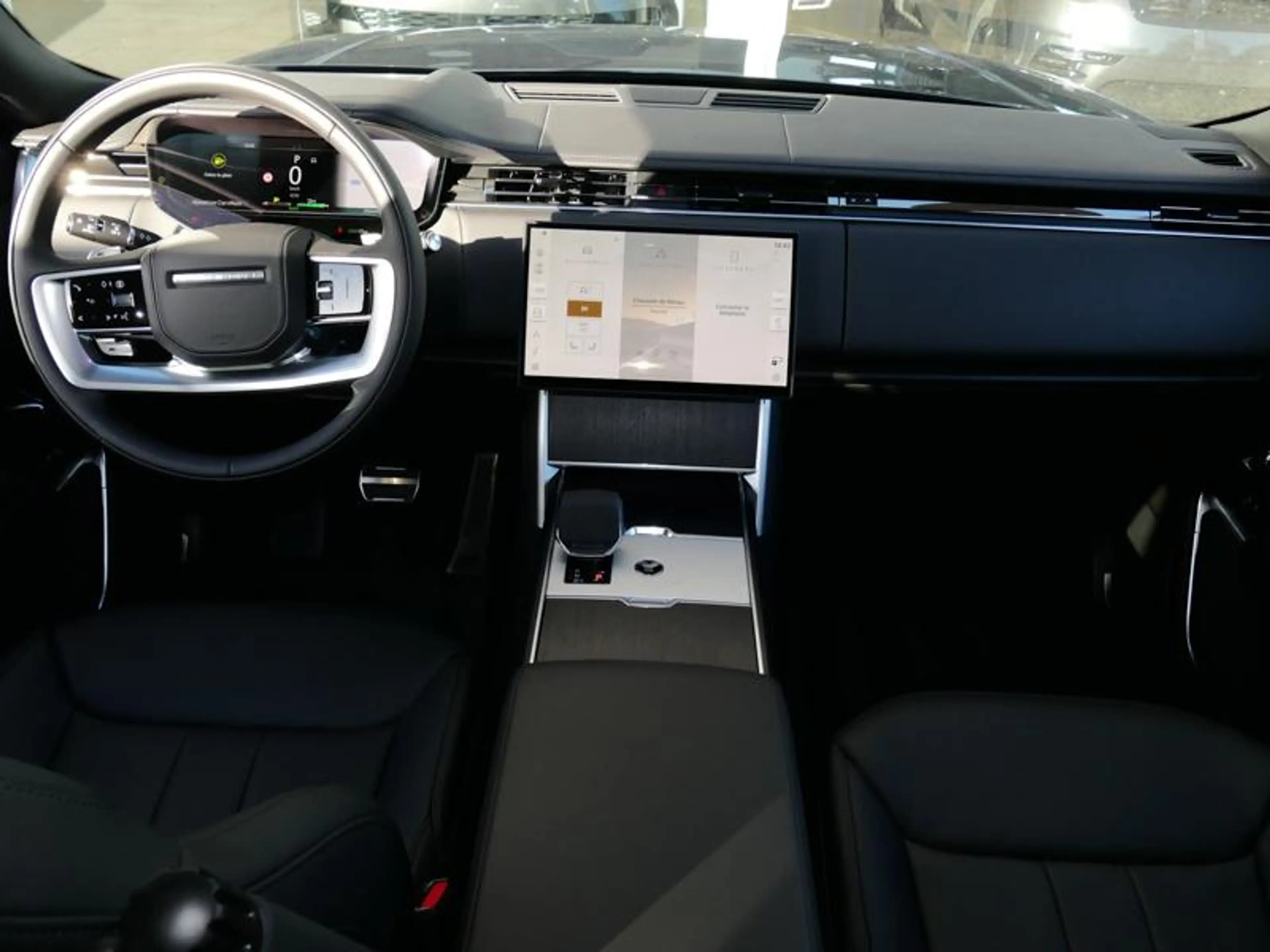 Land Rover Range Rover SWB P460e HSE | AIR SUSP | TOWB | SEAT VENT — photo 12