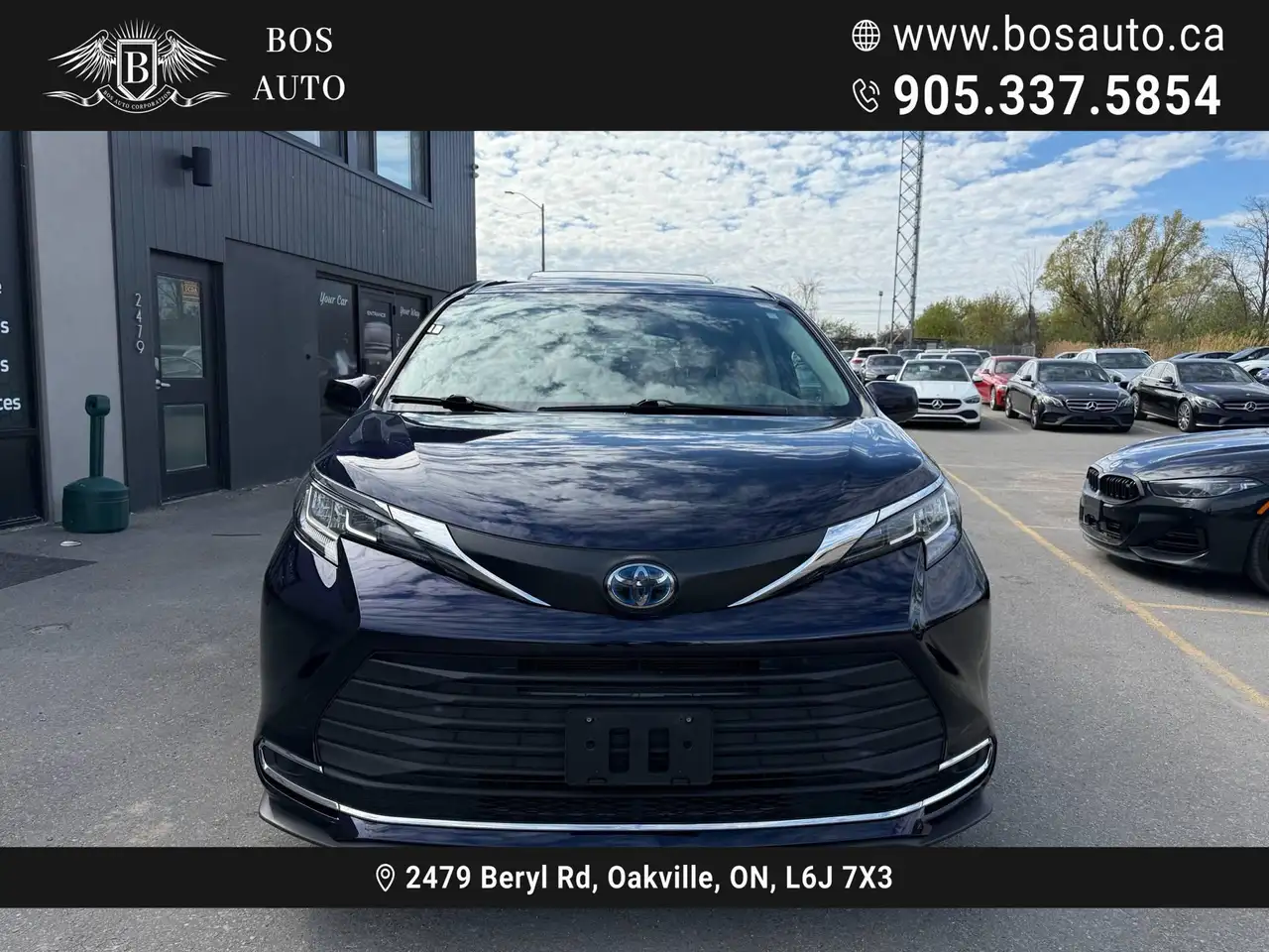Toyota Sienna photo Toyota Sienna