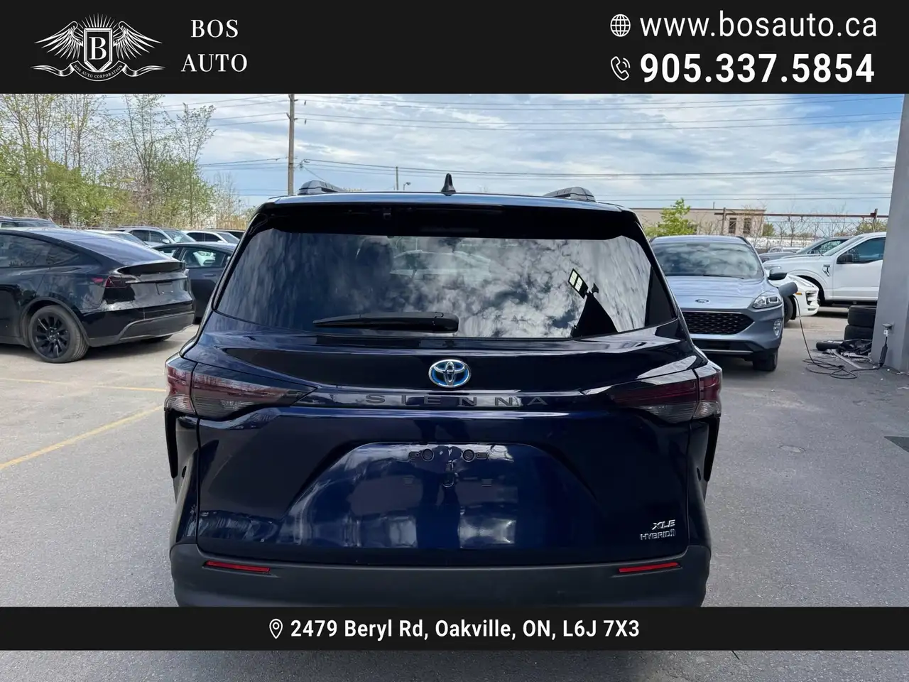 Toyota Sienna photo Toyota Sienna