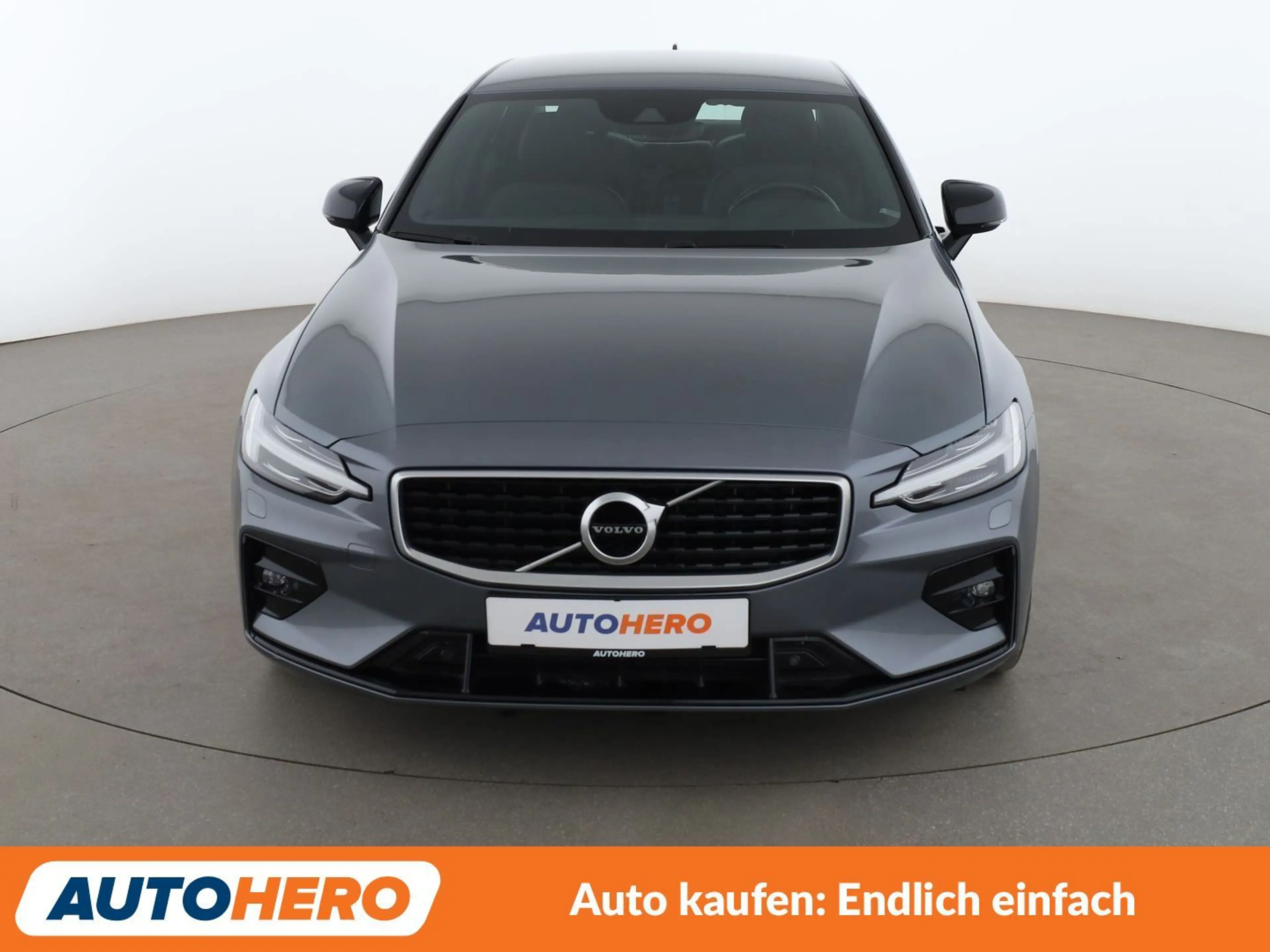 Volvo S60 2.0 T5 R-Design Aut.*NAV*ACC*CAM*PDC*SHZ*AHK*ALU* — photo 9