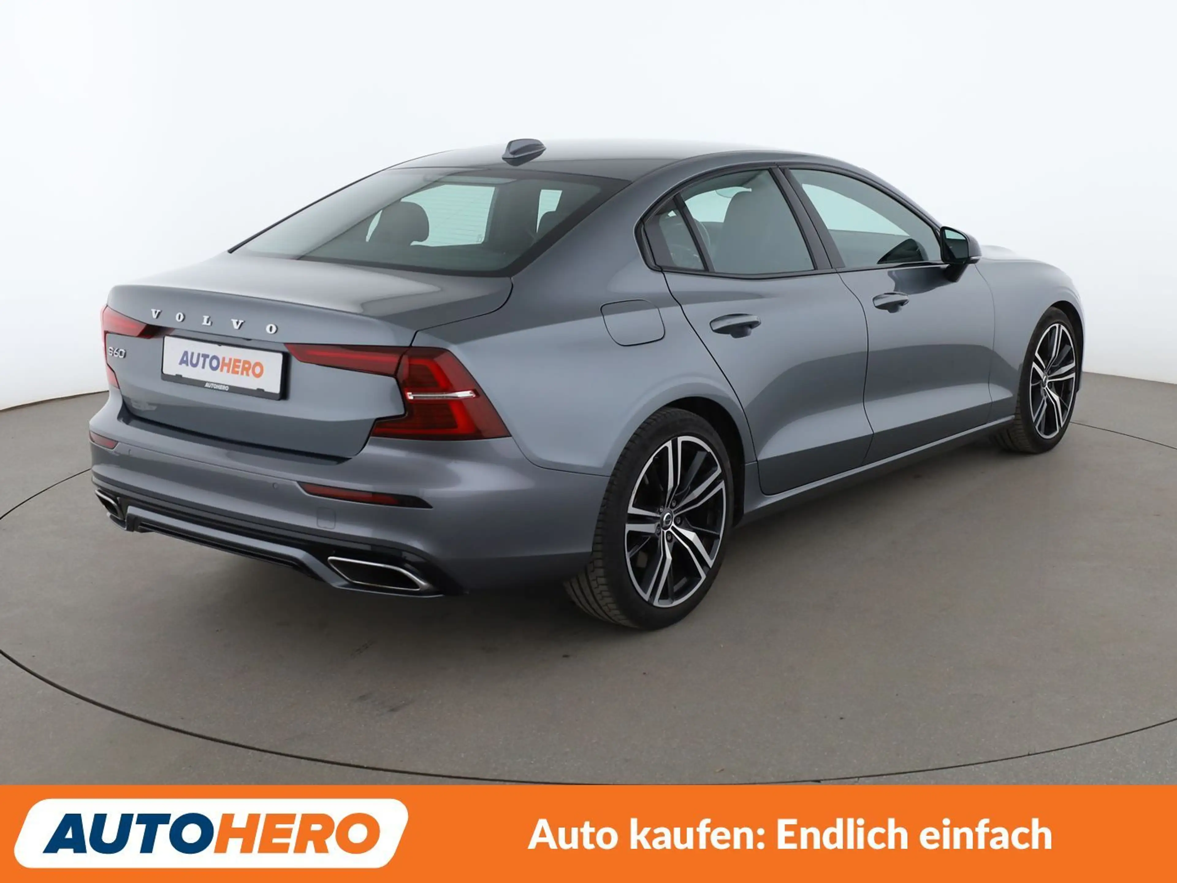 Volvo S60 2.0 T5 R-Design Aut.*NAV*ACC*CAM*PDC*SHZ*AHK*ALU* — photo 6