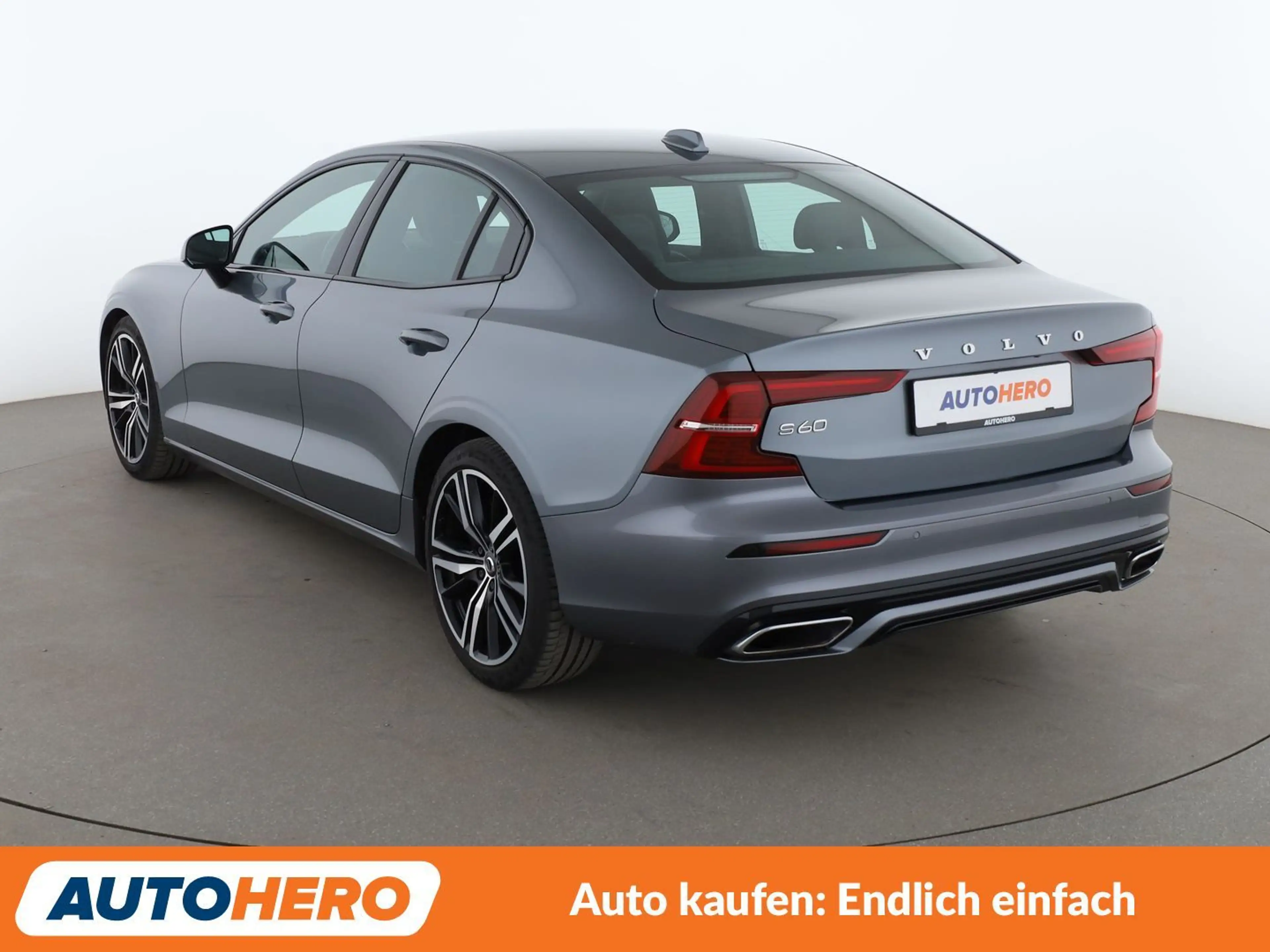 Volvo S60 2.0 T5 R-Design Aut.*NAV*ACC*CAM*PDC*SHZ*AHK*ALU* — photo 4