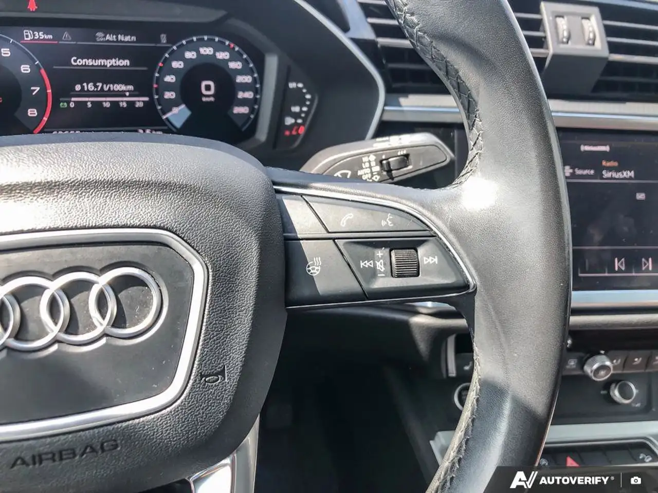 Audi Q3 photo Audi Q3